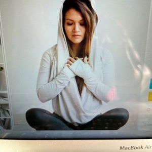 Long Sleeve yoga shawl by Zyia